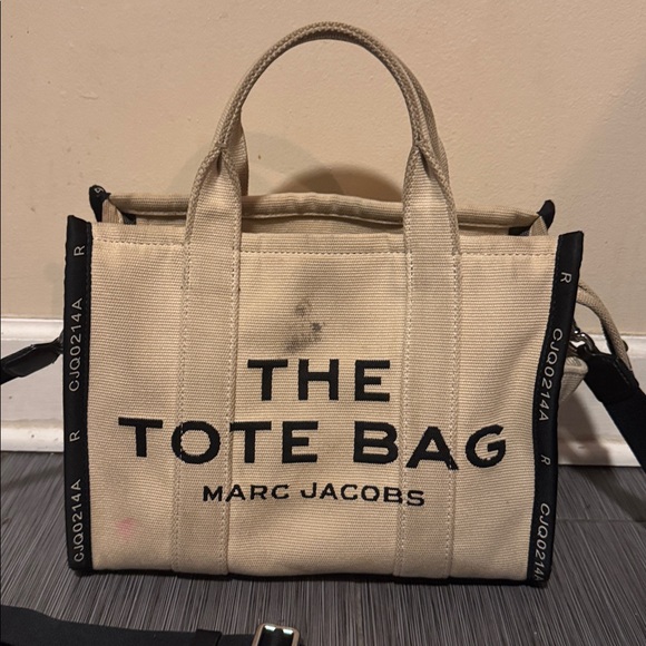 Marc Jacobs Beige Tote Bag